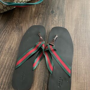 Gucci women’s/ men’s sandals leather preowned